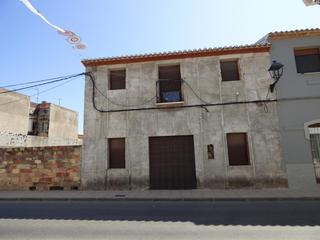 Casa a Poblets (els). Gran casa en els poblets con patio interior para reformar. la ca
