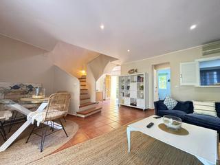 Maison jumelée à El Puerto. Exclusivo adosado en primera línea de playa, ubicado en las mari