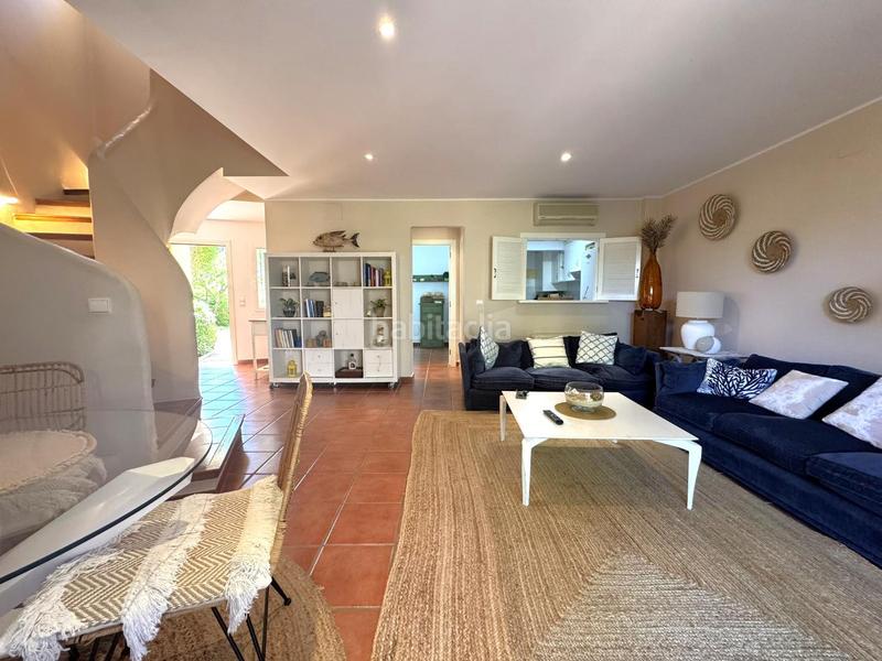 Foto 236a0dd4-bd65-43c7-9280-72ce69e8876c. Casa adossada amb piscina a El Puerto Dénia