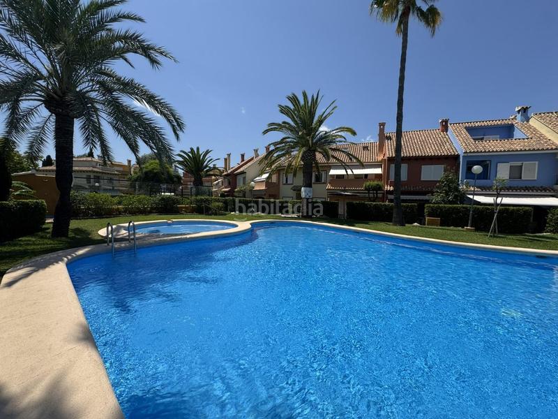 Foto 6951958e-040d-46d9-aa26-e2df06aead69. Casa adossada amb piscina a El Puerto Dénia