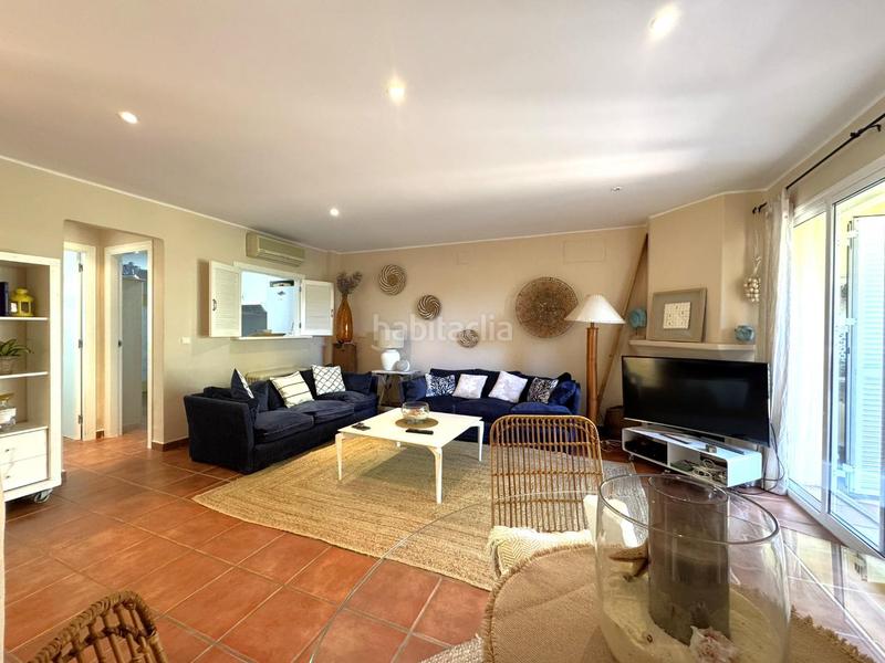 Foto ae0352d9-6cc2-4128-b0a1-8b382f5625dc. Casa adossada amb piscina a El Puerto Dénia