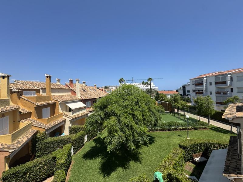 Foto b0cd2641-f954-4495-bc9b-7a2cc7bb6864. Casa adossada amb piscina a El Puerto Dénia