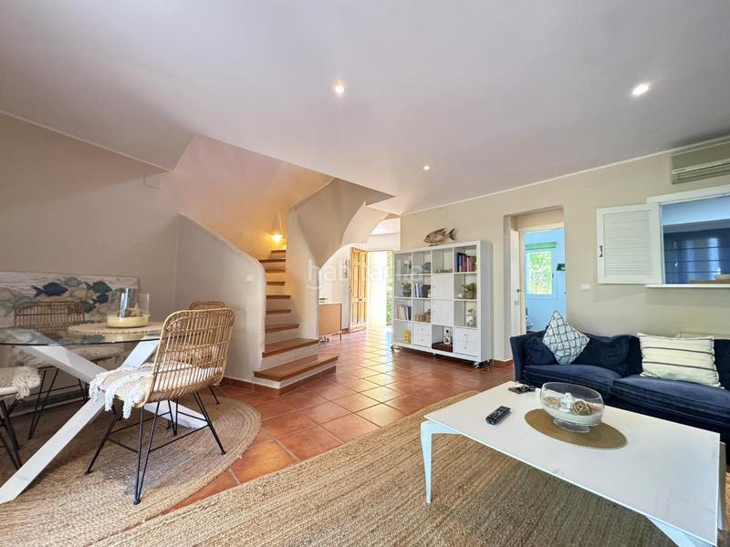 Foto e2e85a68-ee3c-435c-b604-be34c611e642. Casa adossada amb piscina a El Puerto Dénia