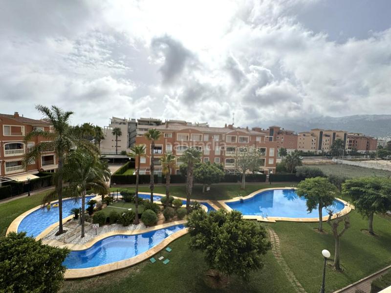 Foto c856f702-ac3c-4a22-9deb-ce43c0387e86. Attico con piscina in Les Bassetes - El Marjal Dénia