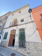 Casa aparellada a Ondara. Encantadora casa de pueblo en el corazón de ondarase vende acoge