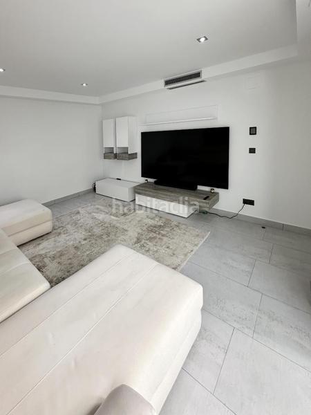 Foto 898149bf-1d2b-43d1-bc5f-70c9caae579d. Casa con piscina in Casa de Campo Madrid