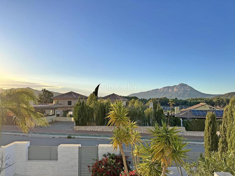 Foto a90d8c90-1694-430b-8e61-c00a12707b8a. Casa con piscina in Casa de Campo Madrid