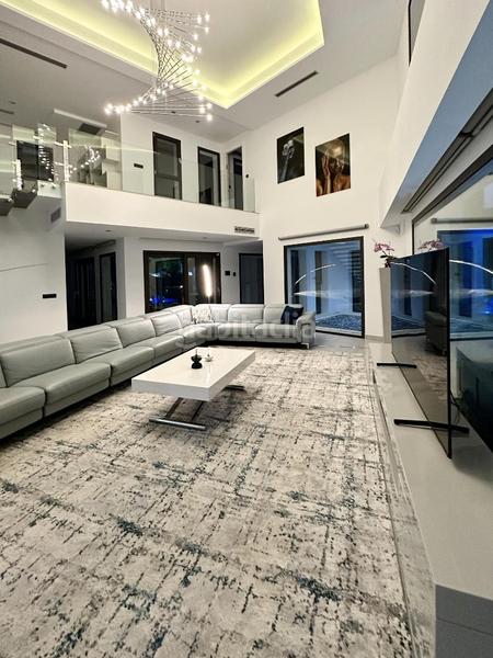 Foto aa8c83a2-59bb-4ee1-8b00-696ddcac7423. Casa con piscina in Casa de Campo Madrid