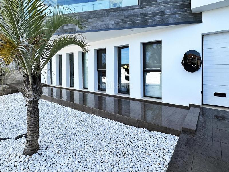 Foto d3f100d0-f37b-4796-ad7b-faf0be455513. Casa con piscina in Casa de Campo Madrid