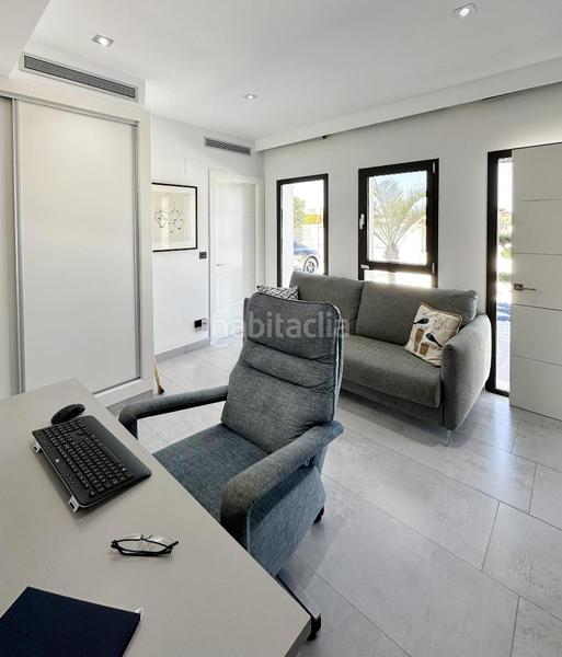 Foto d9b2b7ba-a559-4ec4-99a3-7d311abe9d1c. Casa con piscina in Casa de Campo Madrid