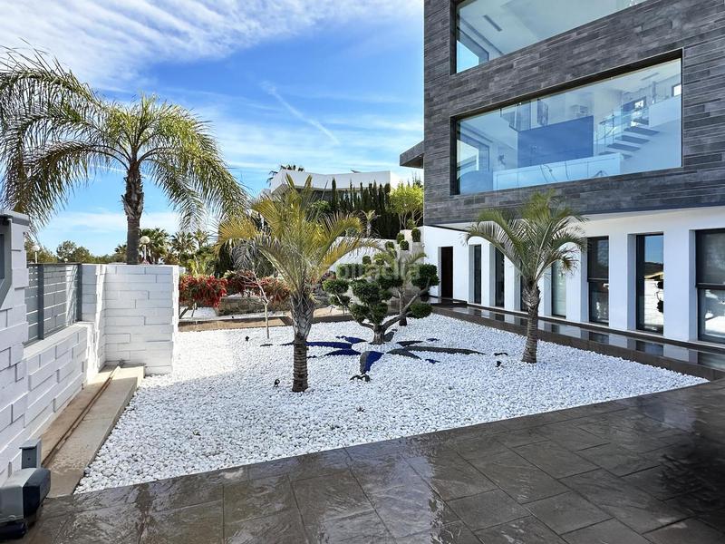 Foto e711ff0e-0603-4c06-8415-6655c57260e1. Casa con piscina in Casa de Campo Madrid