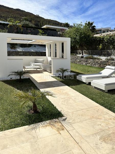 Foto f72e398e-3411-4b6a-911f-d4cfea50c5a5. Casa con piscina in Casa de Campo Madrid