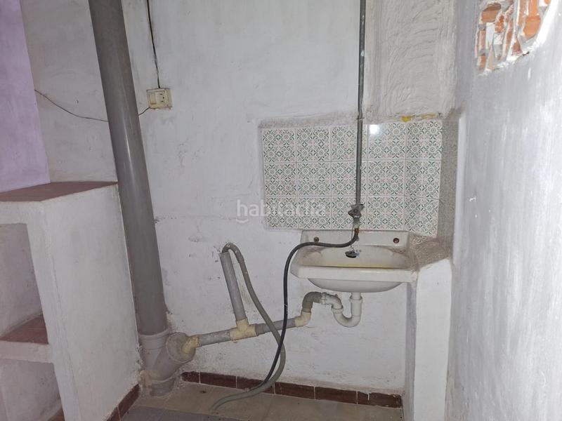 Foto 06160213-4fed-48c6-a22a-338050cf7791. Autoparkplatz in Verger (el)