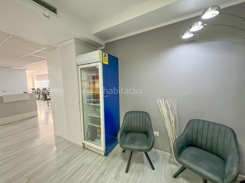 Foto ce9e42e2-b037-4b6c-a627-2271f7351230. Traspaso local comercial traspaso de negocio en el centro de denia en Dénia