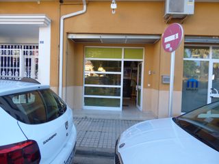 Local Comercial en Ondara. Bajo comercial en ondara con posibilidad de construir vivienda