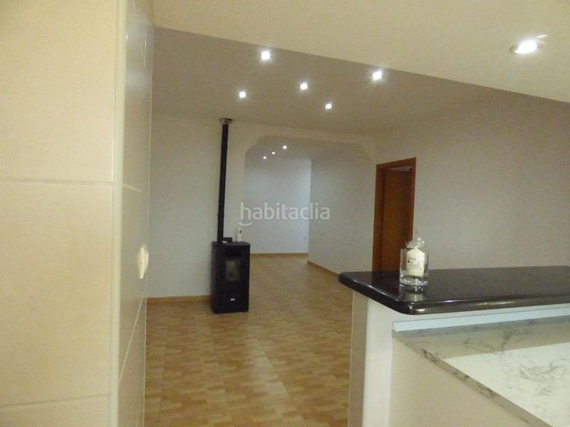 Foto d71d7b81-fbbd-4eb5-8026-17515aeb1c67. Casa a Poblets (els)