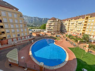 Apartment in La Pedrera-Vessanes. Apartamento de 3 dormitorios con piscina, garaje y trastero en p