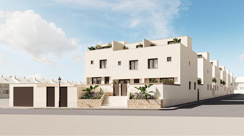Foto e2360b8c-5017-45f3-b1fc-47b408c7dace. Casa adossada amb aparcament a Poblets (els)
