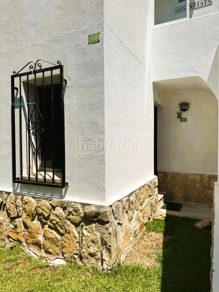 Foto d2d6a797-0207-452e-93bd-d5c933c7794b. Casa adossada amb piscina a El Montgó Dénia