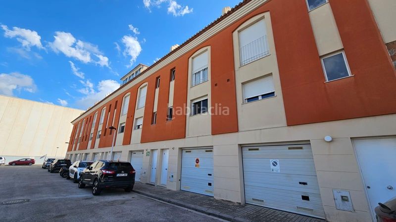 Foto 5914c63e-6267-401b-ac70-6a7411ca4b91. Casa adossada amb calefacció aparcament a Ondara