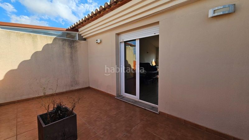 Foto 5c76b85b-ed3c-45a7-9c21-3dbb3355cb23. Casa adossada amb calefacció aparcament a Ondara