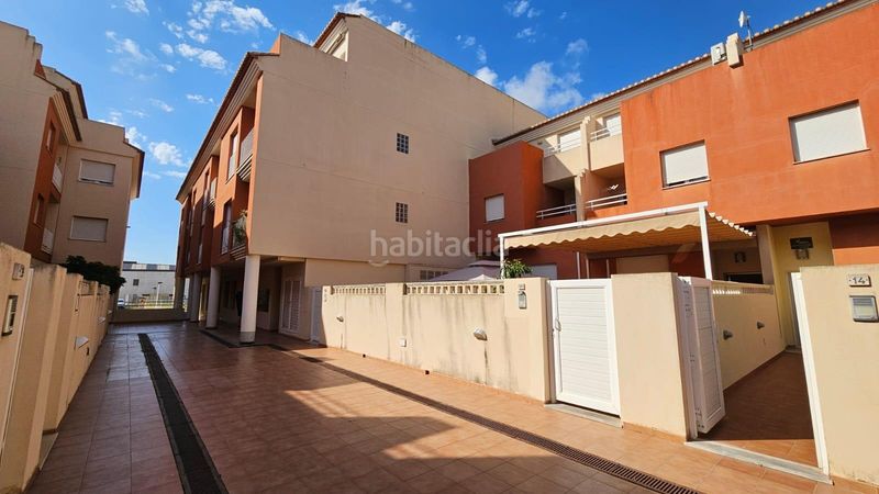 Foto 6a0c2915-5c58-4467-bf98-cbda1aa61146. Casa adossada amb calefacció aparcament a Ondara