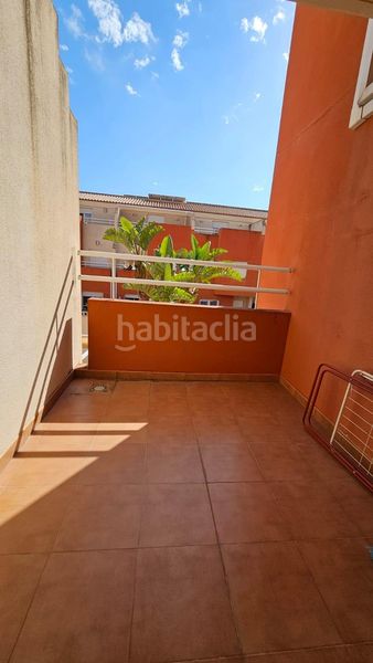 Foto 8f0583ce-d780-4238-b4f9-3f6cd7d4464e. Casa adossada amb calefacció aparcament a Ondara