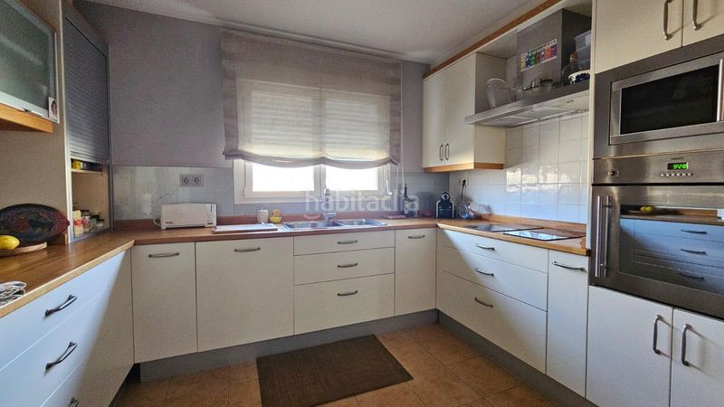 Foto fe21976e-536f-4eb6-8dd0-dce429424ac1. Casa adossada amb calefacció aparcament a Ondara