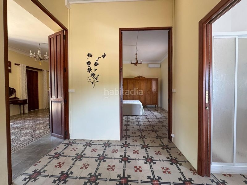 Foto 06a96c4e-901a-472c-b5ae-cab1152856e6. Alquiler chalet alquiler anual de villa señorial con gran parcela, piscina y jardines en Ondara