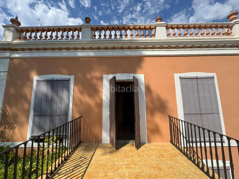 Foto 8d5567ae-1c6a-412f-9365-c2ae54088d1d. Alquiler chalet alquiler anual de villa señorial con gran parcela, piscina y jardines en Ondara