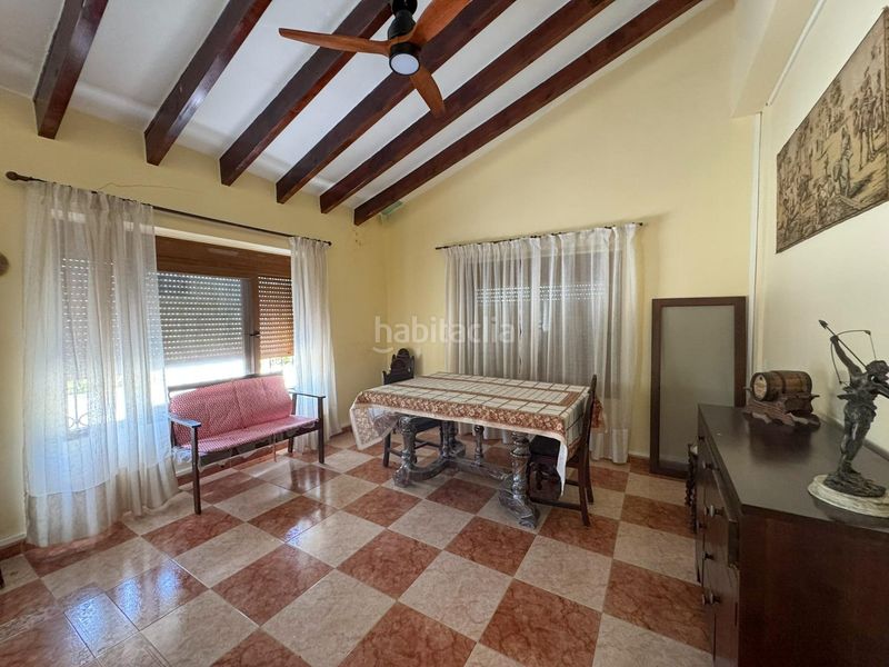 Foto bf1145e5-aa44-46c4-82cc-f0dc0e053ef7. Alquiler chalet alquiler anual de villa señorial con gran parcela, piscina y jardines en Ondara