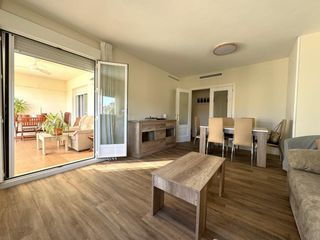 Lloguer Pis a Centro Urbano. Fantastico piso de tres habitaciones en alquiler anual zona migu