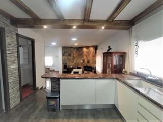 Chalet in Carrer mestral 114