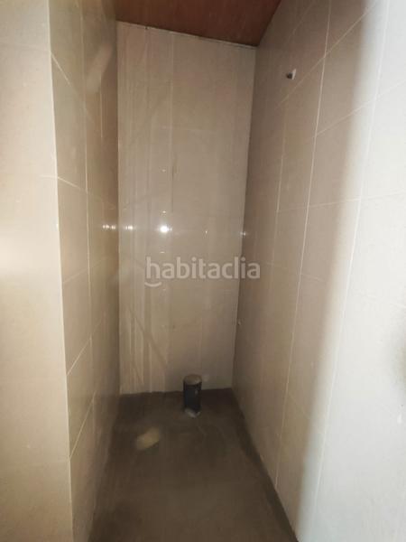 Foto eeec4b95-153a-4b67-93bc-25926d658e51. Local comercial en avinguda doctor joan pesset 14b local comercial en Picassent