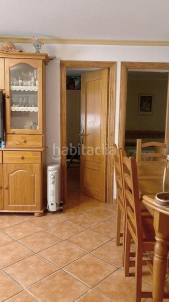 Foto 81f9996b-0bca-47bd-a2f7-0faf5a645a0a. Planta baixa a omet carrer 3 2a a Picassent