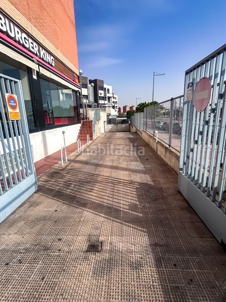 Foto b7716562-5fb5-49b7-a43d-5877c054fa9c. Posto auto in calle del planeta venus 6 in Parla este Parla