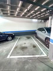 Autoparkplatz  Calle del planeta venus 6. Plaza garaje sin vecino