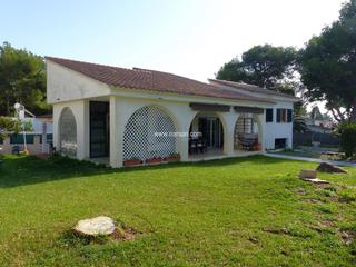 Casa a Montornés-Las Palmas-El Refugio. Chalet en montornés