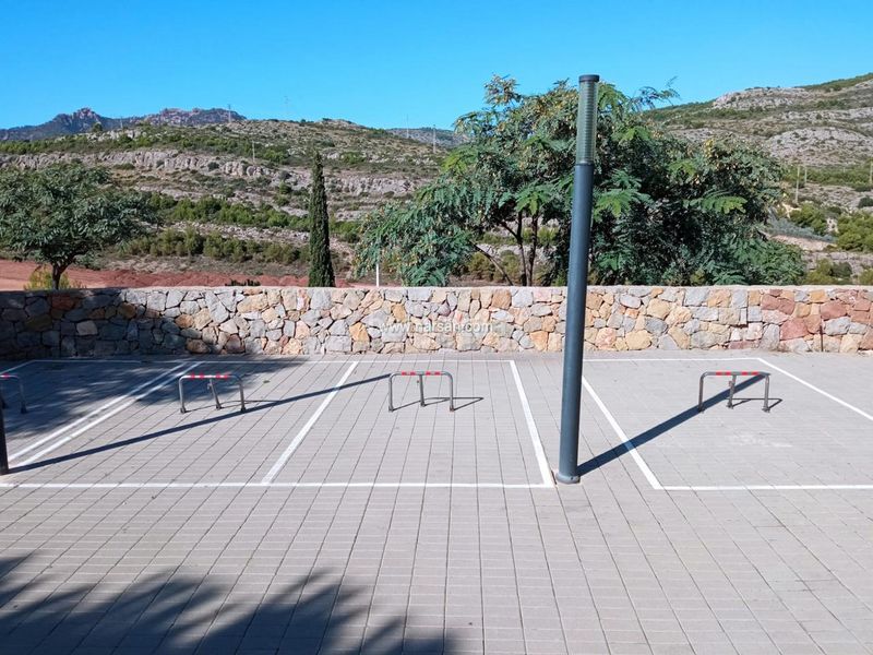 Foto 4fea323e-b827-4371-bfa9-2a130f9214c0. Aparcament cotxe a La Renegà-Torre Bellver-Les Platgetes Oropesa del Mar