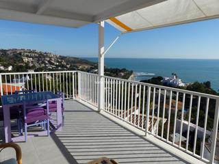 Lloguer Pis  Urbanización playetas. Apartamento con vistas en alquiler temporal
