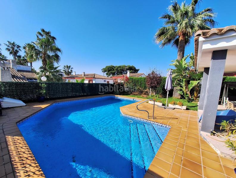 Foto e935b9c2-eb0f-41d9-b794-8fa46da35424. Casa villa en venta en zona Heliópolis en Heliópolis Benicasim / Benicàssim
