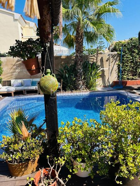 Foto 81d36d10-8270-44e7-943b-d5ac34ba026a. Casa amb calefacció piscina a Heliópolis Benicasim / Benicàssim