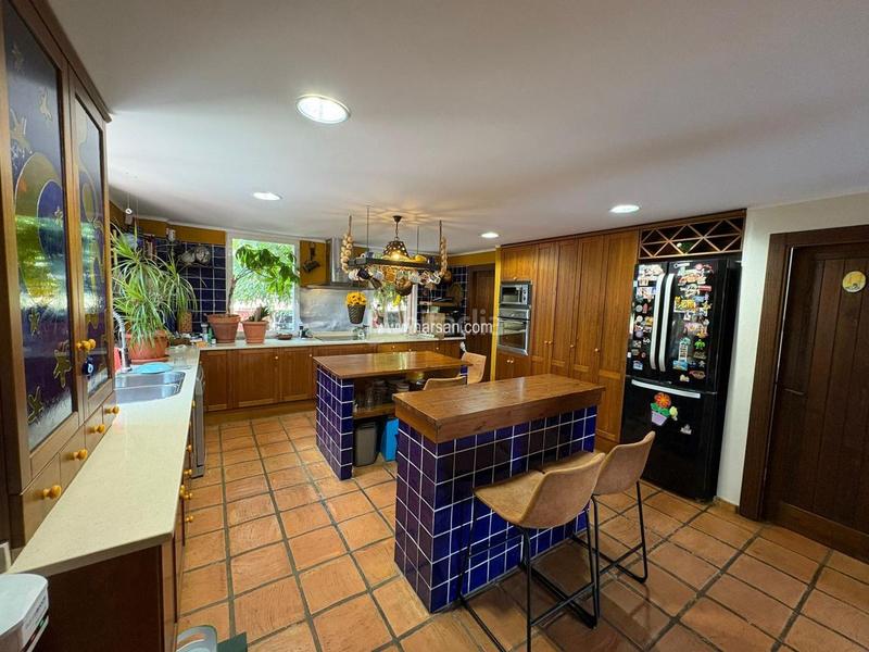 Foto 90d1bbd2-0e23-4f46-8477-e03e231d6f57. Casa chalet en venta en zona Heliópolis en Heliópolis Benicasim / Benicàssim