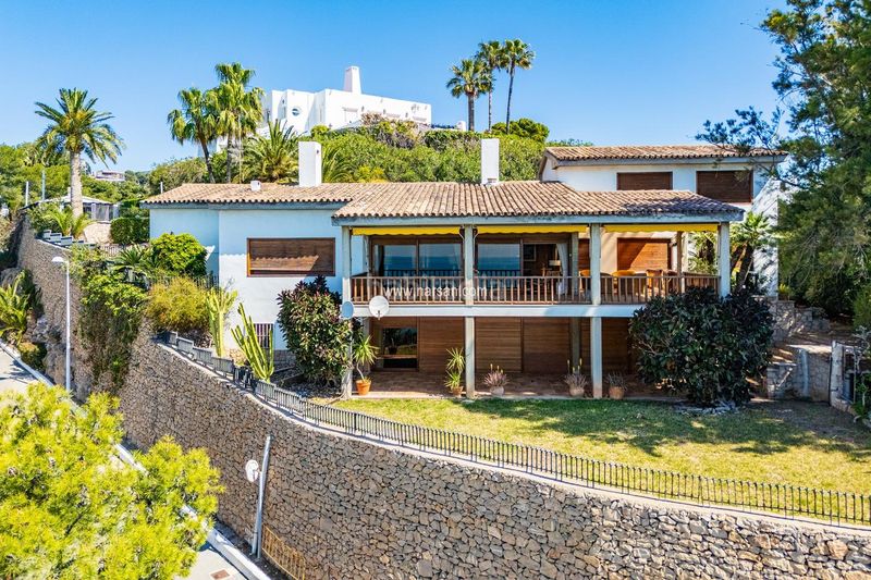 Foto f8e4ba2a-7d70-42a3-8554-8af1d1ab17d1. Casa amb calefacció aparcament piscina a La Renegà-Torre Bellver-Les Platgetes Oropesa del Mar