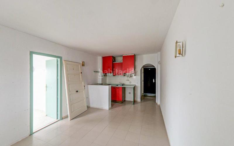Foto 408ae3f5-8fdf-4605-ad5c-fd7251340d88. Appartamento con piscina in Santa Margarida Roses