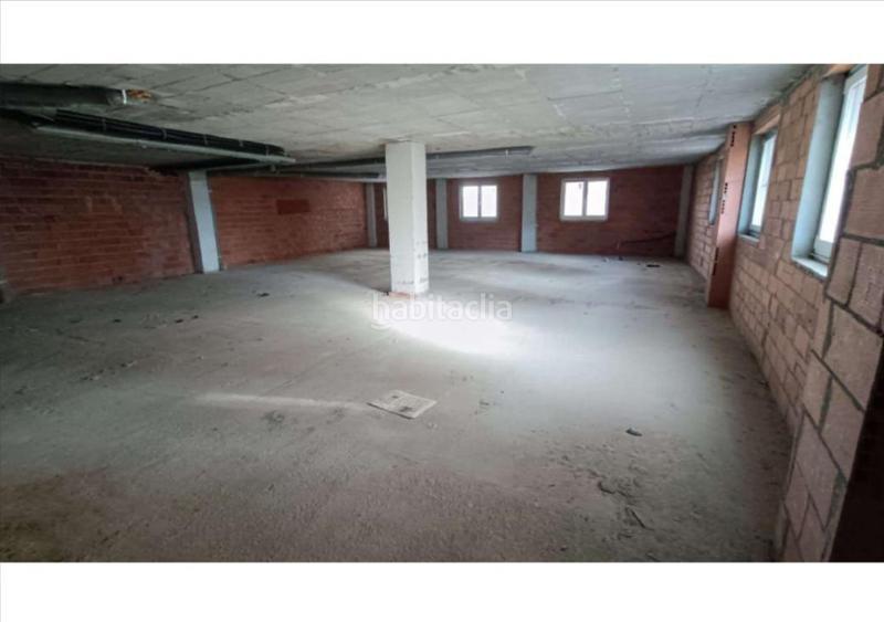 Foto 09a4d58d-70bb-4759-bc85-2529fe3d7480. Local commercial dans Recatelo - O Carme Lugo