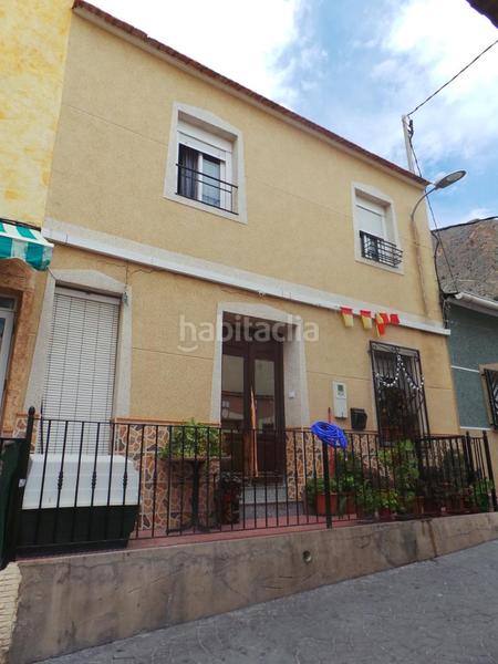 Foto b84f7299-f0aa-4607-a0bc-f1f9fb0dcbca. Chalet dans Callosa de Segura