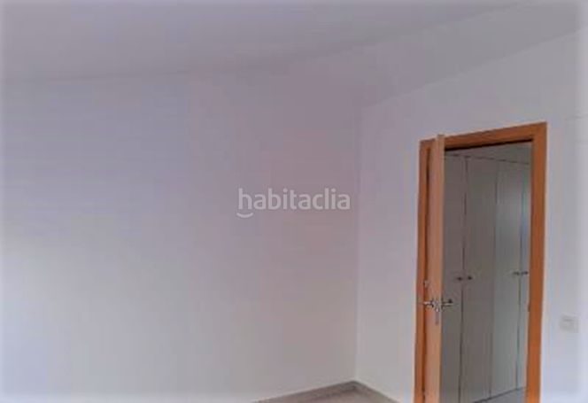 Foto 217f2284-56b1-4ff2-bbc9-63ec4b6f9296. Pis amb aparcament a Creu de Barberà Sabadell