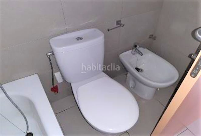 Foto 446ee5c7-22fe-433a-a391-9d3f30a86d49. Pis amb aparcament a Creu de Barberà Sabadell