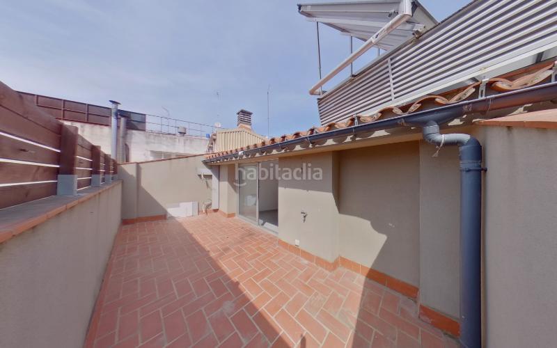 Foto 9f6ed8bc-41b5-4019-a06c-f12ca3a8162c. Appartamento con parcheggio in Creu de Barberà Sabadell